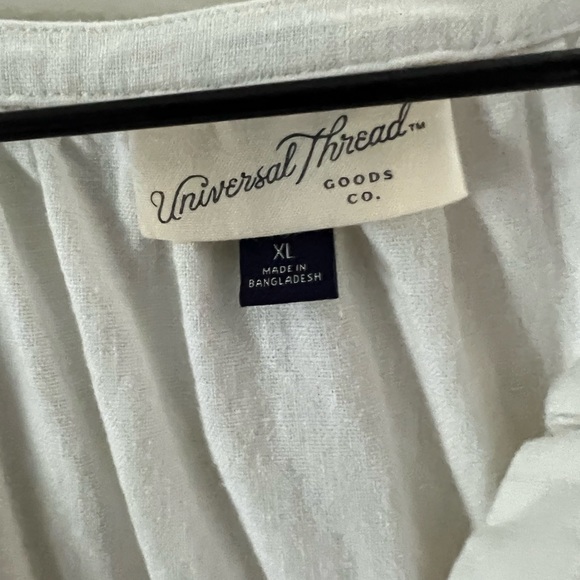 Top - Picture 2 of 2